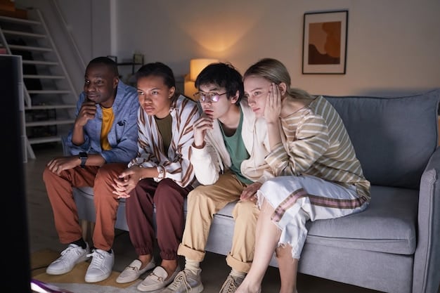 An image showing a group of teenagers watching a TV intently, with expressions of excitement and engagement, illustrating the impact of novela teens on their audiences.